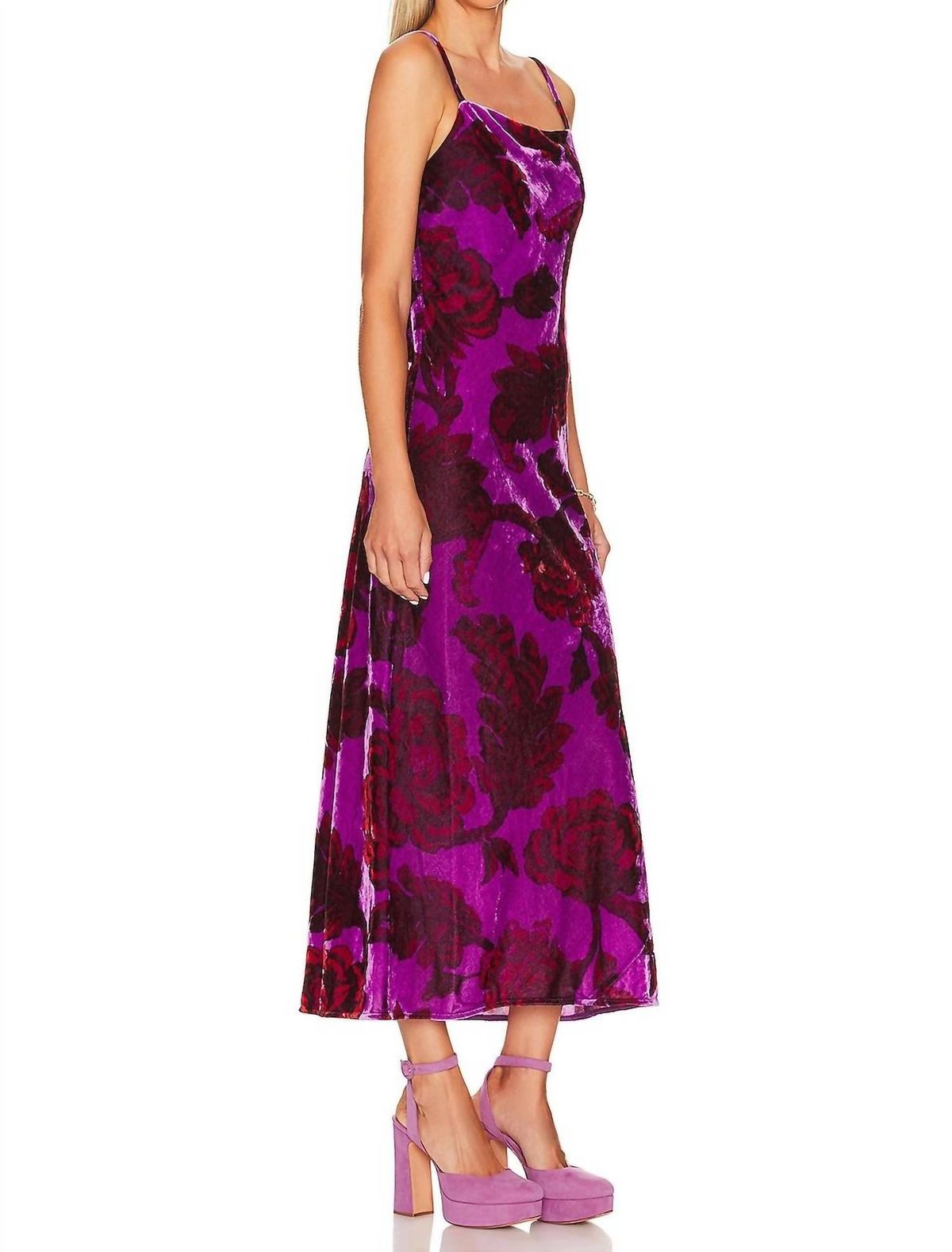Style 1-1249423081-1498 RHODE Size 4 Velvet Purple Cocktail Dress on Queenly