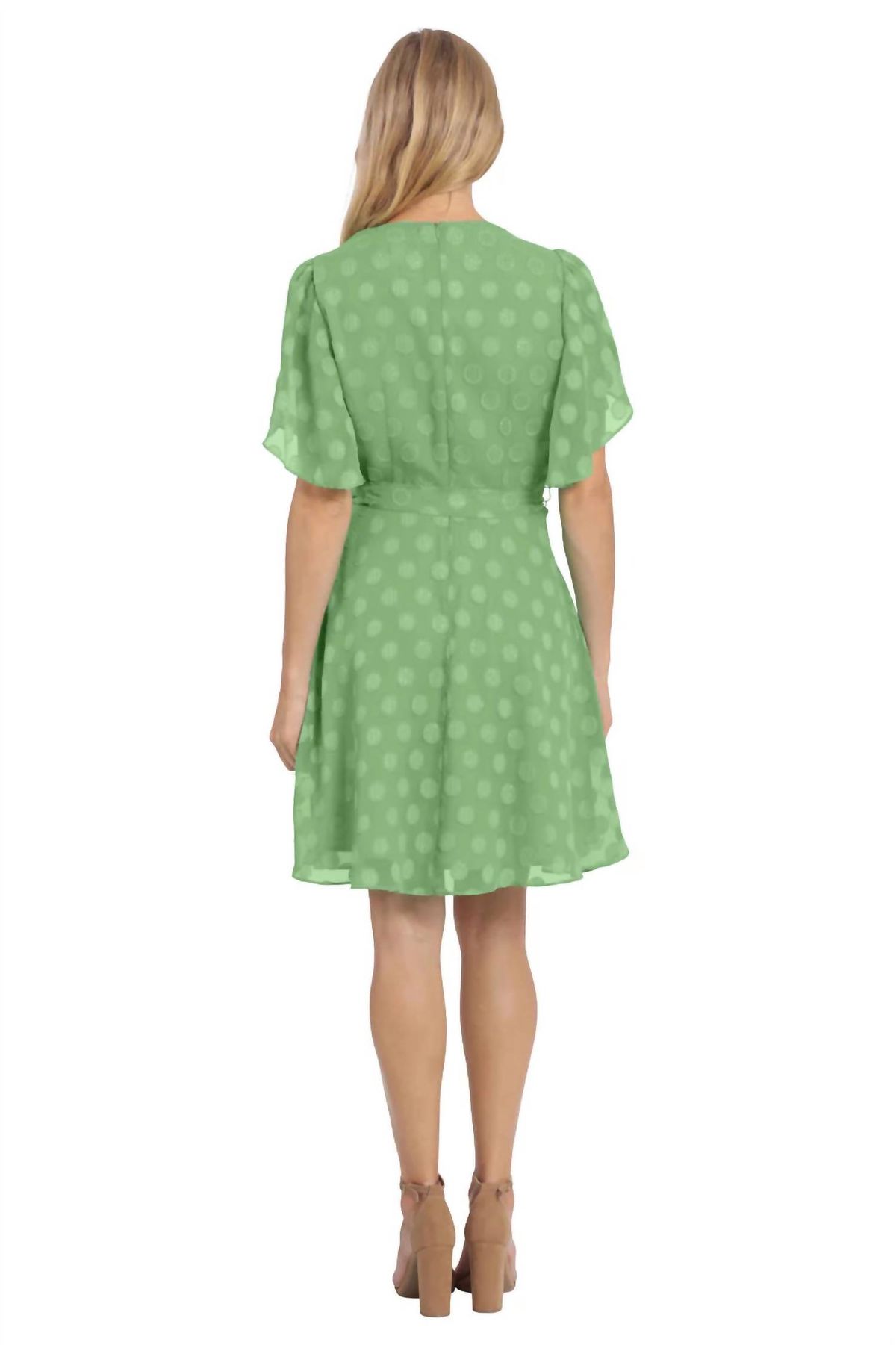 Style 1-2034133185-2168 LONDON TIMES Size 8 Green Cocktail Dress on Queenly