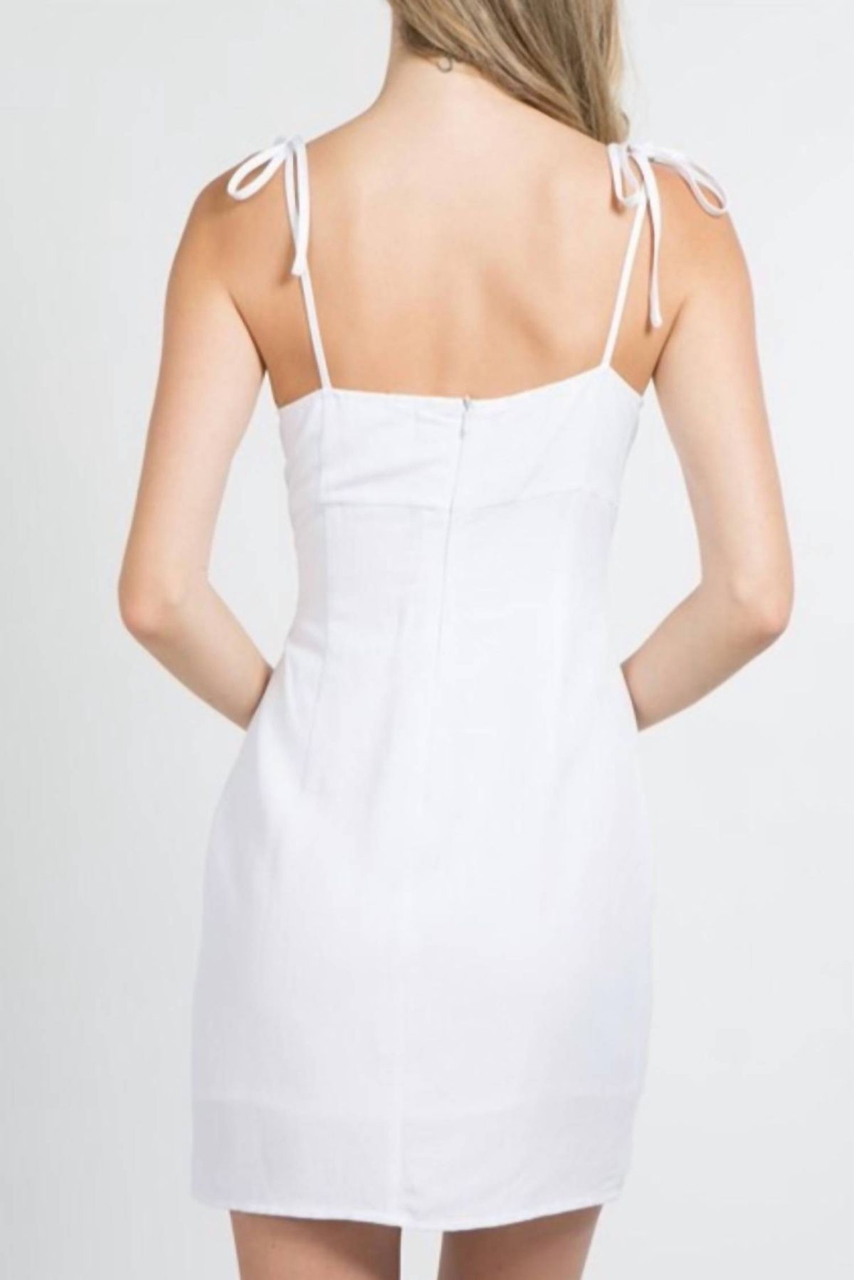 Style 1-353223436-3236 fanco Size S White Cocktail Dress on Queenly