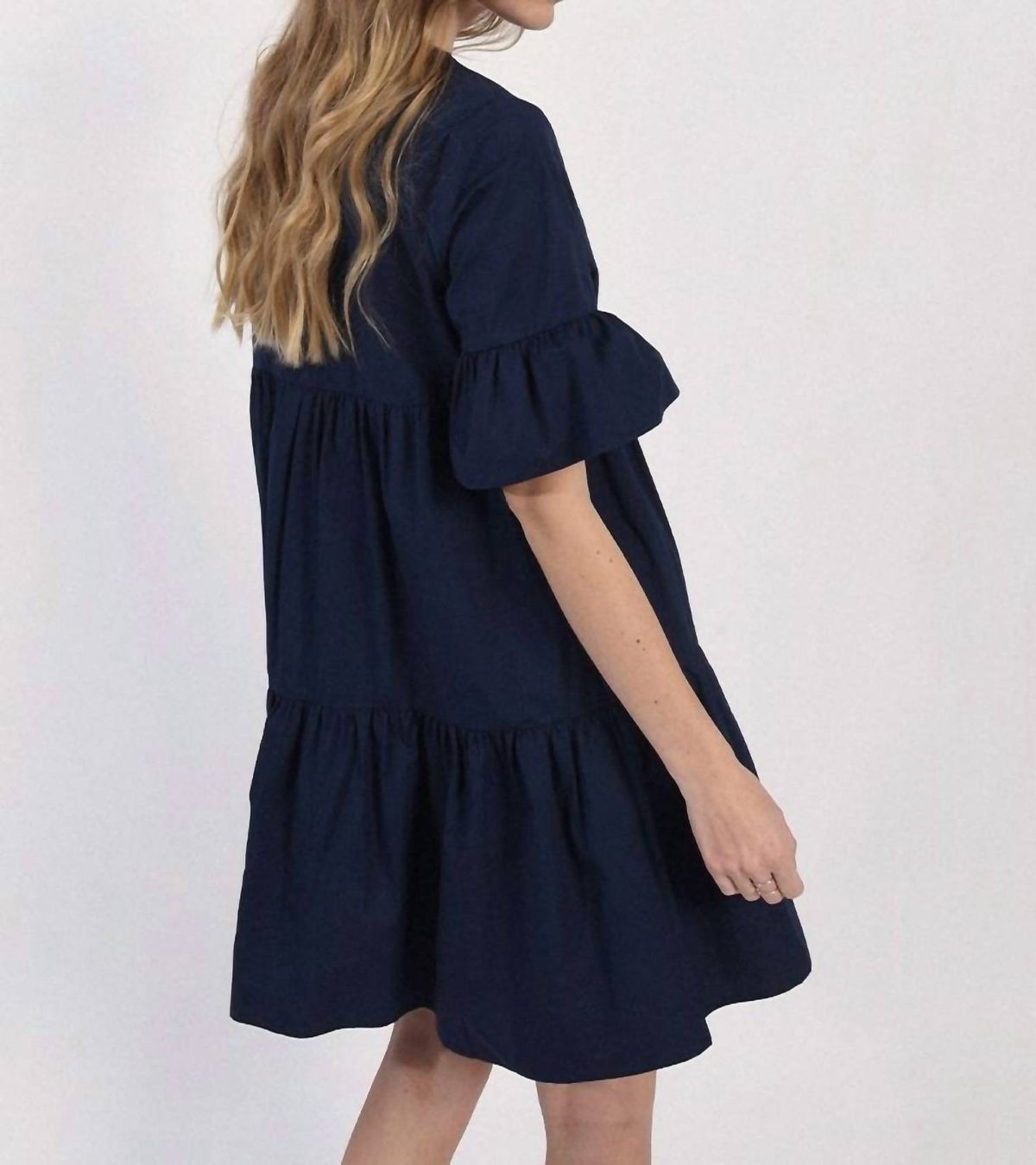 Style 1-395325631-3855 MOLLY BRACKEN Size XS Navy Blue Cocktail Dress on Queenly