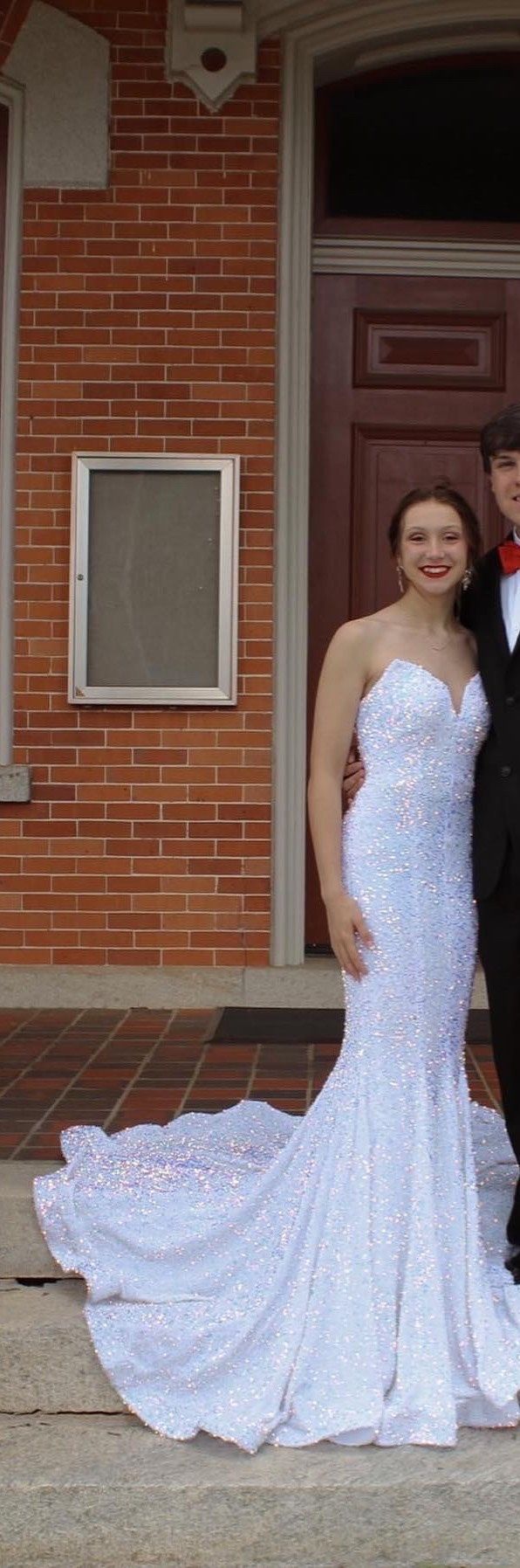 Size 0 Prom Strapless White Mermaid Dress on Queenly