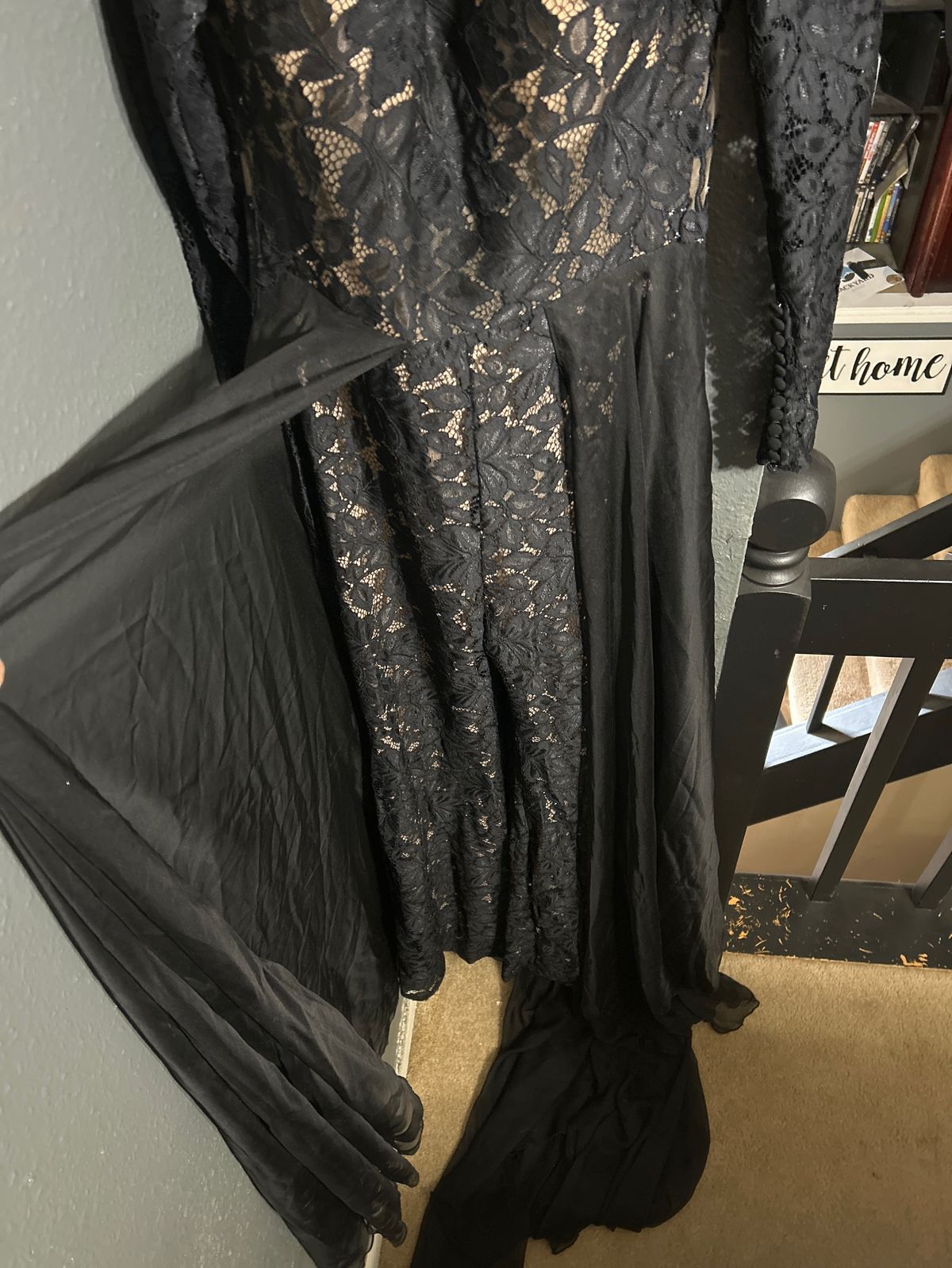 Tarik Ediz Size 2 Prom Long Sleeve Black Formal Jumpsuit on Queenly