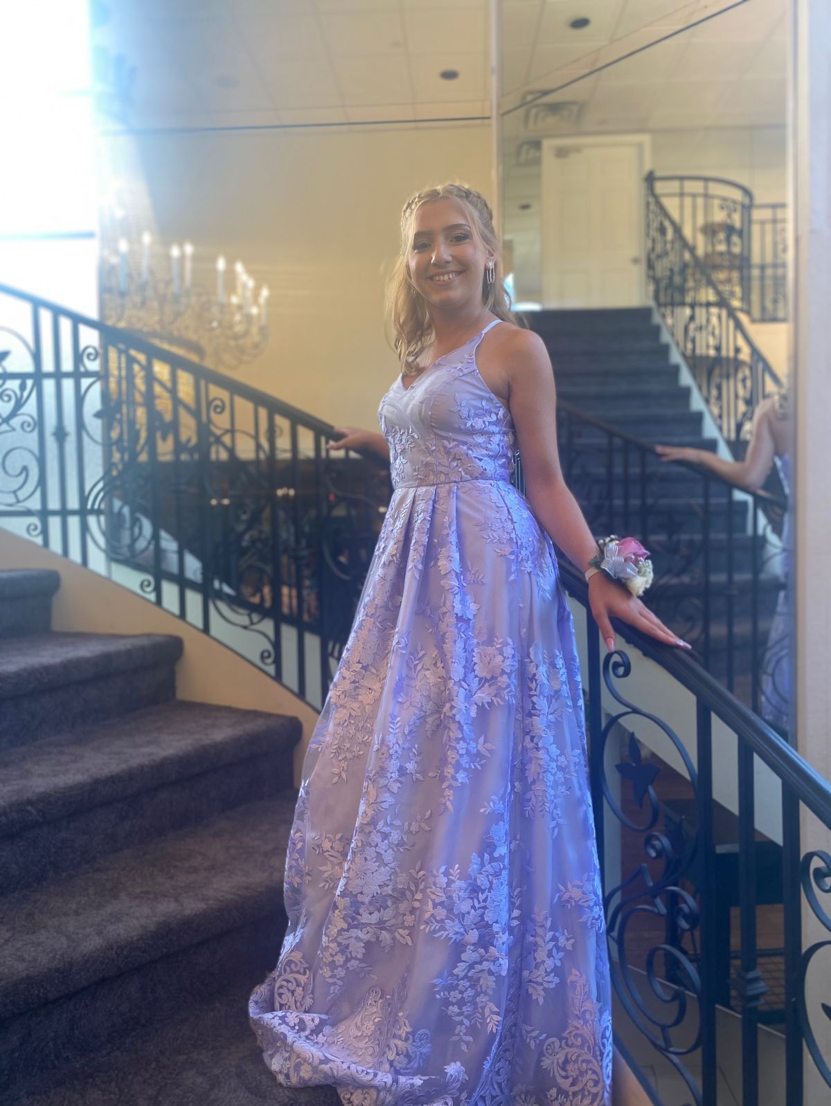 Size 2 Prom Plunge Purple Ball Gown on Queenly