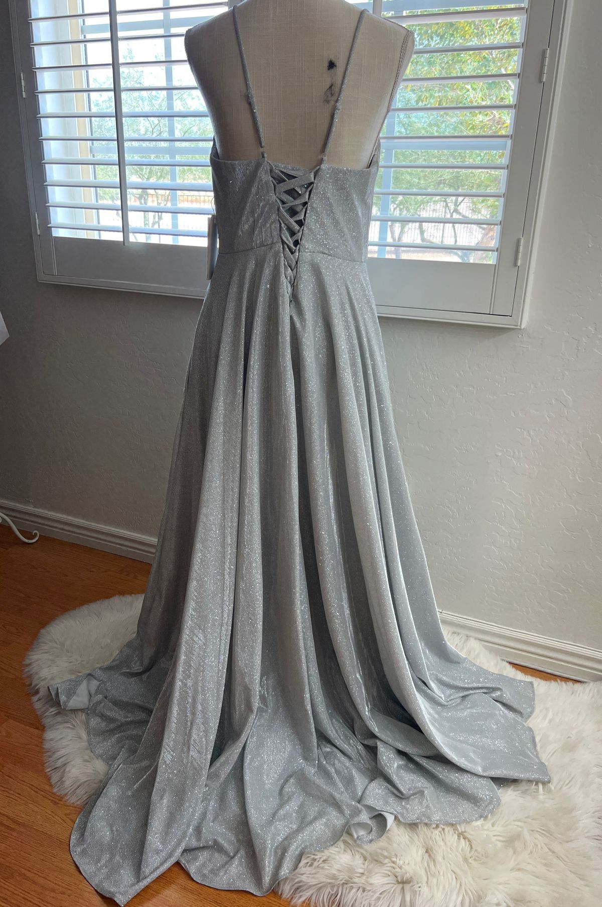 Size 10 Prom Plunge Gray Floor Length Maxi on Queenly