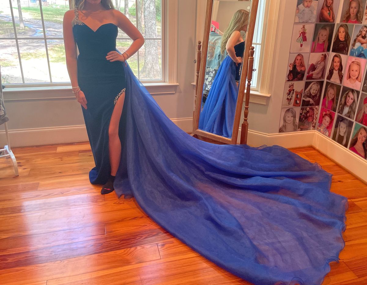 Jovani Size 6 Prom Blue Dress With Train on Queenly
