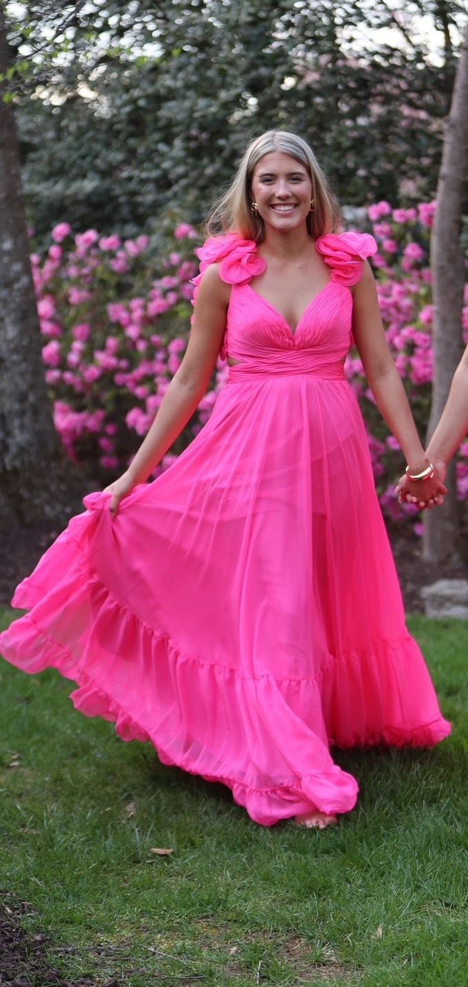 Mac Duggal Size 6 Prom Plunge Pink Ball Gown on Queenly