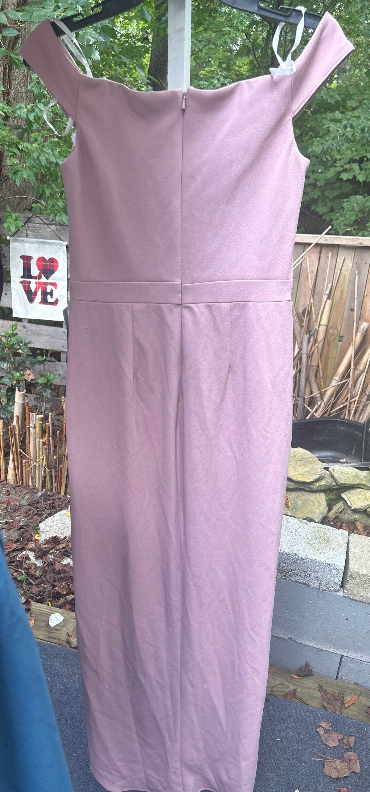 Style 3883x Xscape Size 6 Off The Shoulder Pink Floor Length Maxi on Queenly