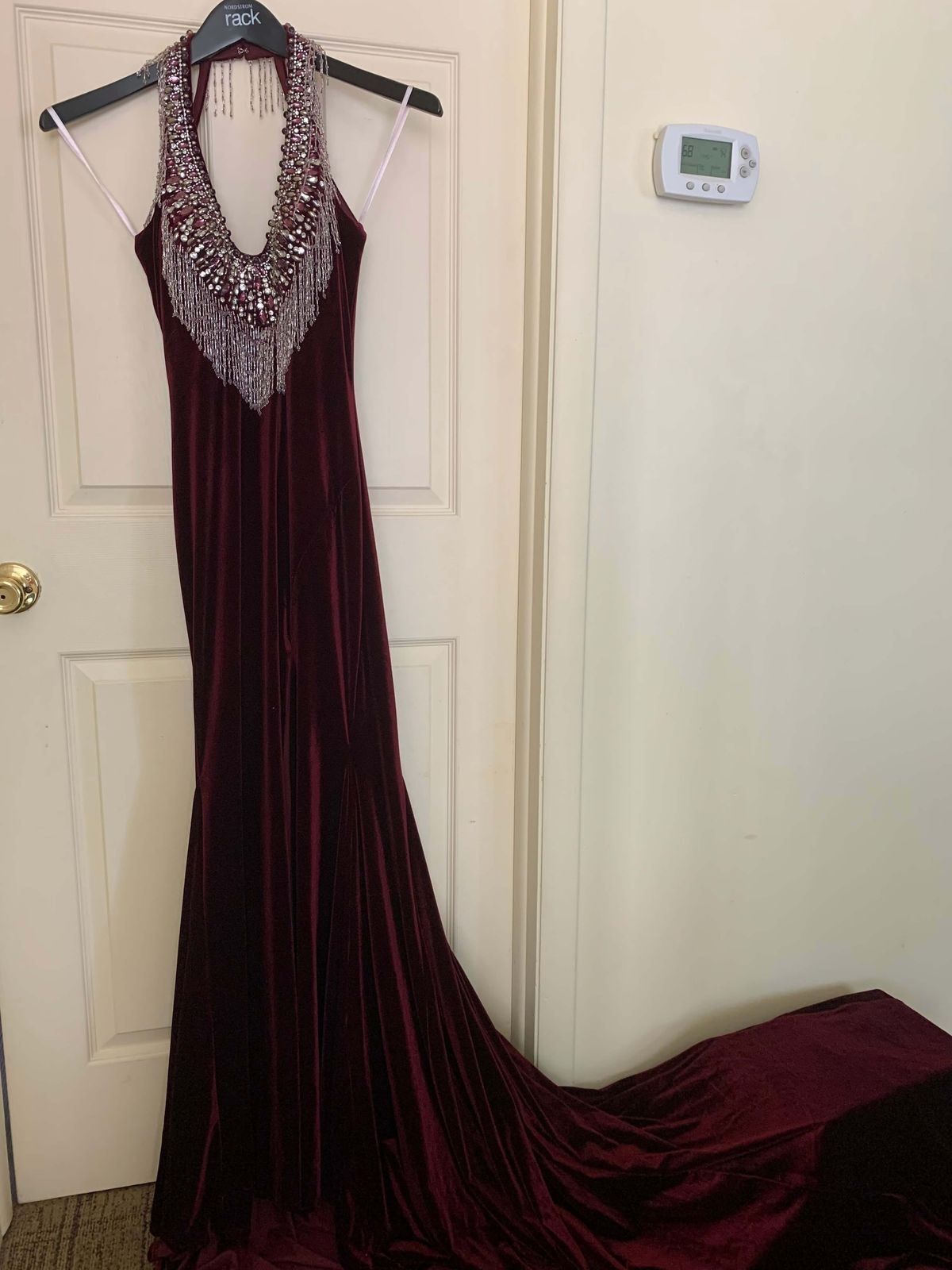 Mac Duggal Size 2 Pageant Plunge Velvet Purple Dress With Train on Queenly