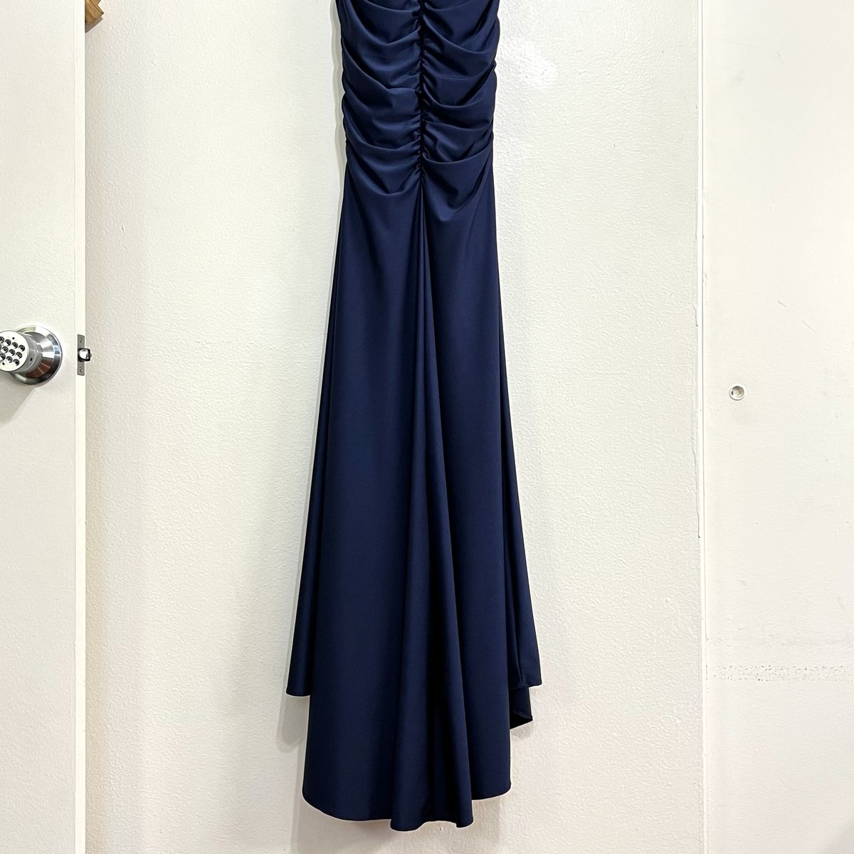 Style 29873 La Femme Size 6 Navy Blue Floor Length Maxi on Queenly