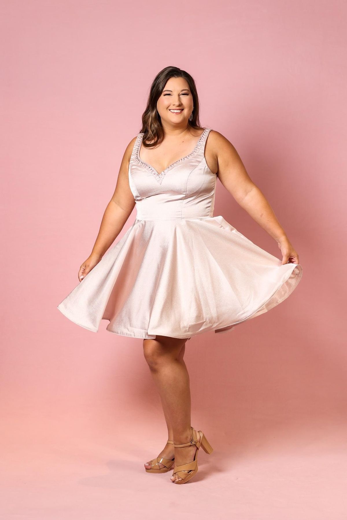Fernando Wong Plus Size 16 Homecoming Plunge Light Pink Cocktail Dress on Queenly