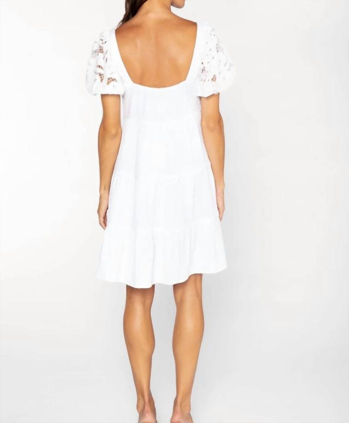 Style 1-3086129712-2901 S'edge Size M White Cocktail Dress on Queenly