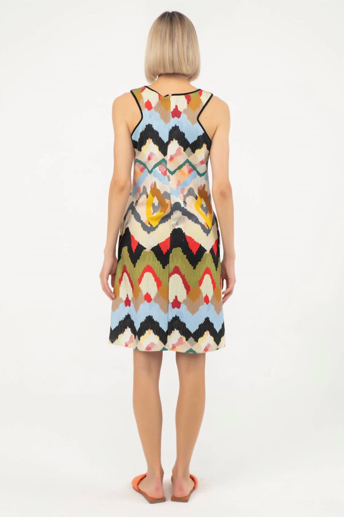 Style 1-3881873277-2791 ISLE by Melis Kozan Size L Halter Multicolor Cocktail Dress on Queenly