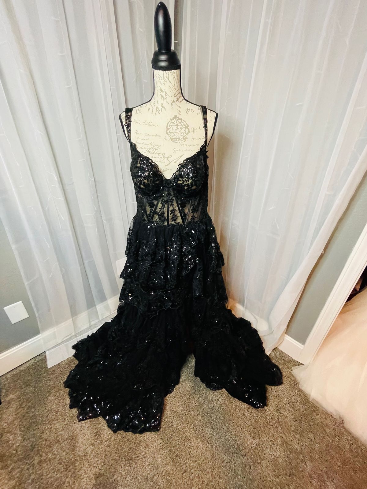 Sherri Hill Plus Size 16 Prom Plunge Sheer Black Side Slit Dress on Queenly