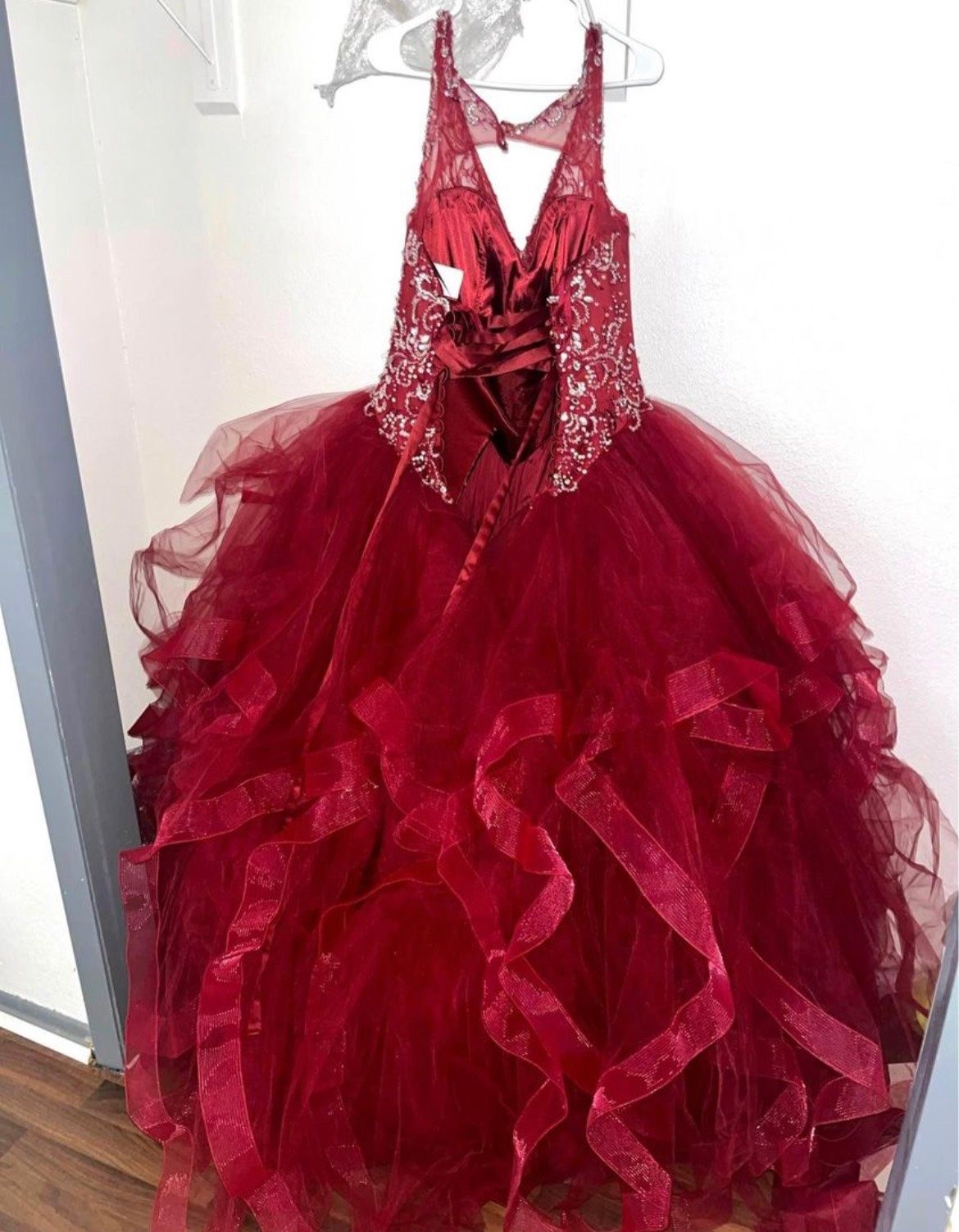 Size 8 Lace Burgundy Red Ball Gown on Queenly