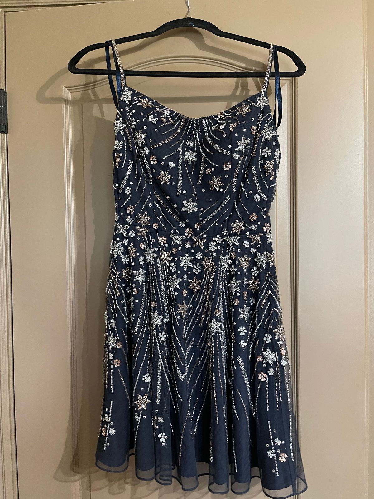 Ashley Lauren Size 0 Homecoming Floral Navy Blue Cocktail Dress on Queenly