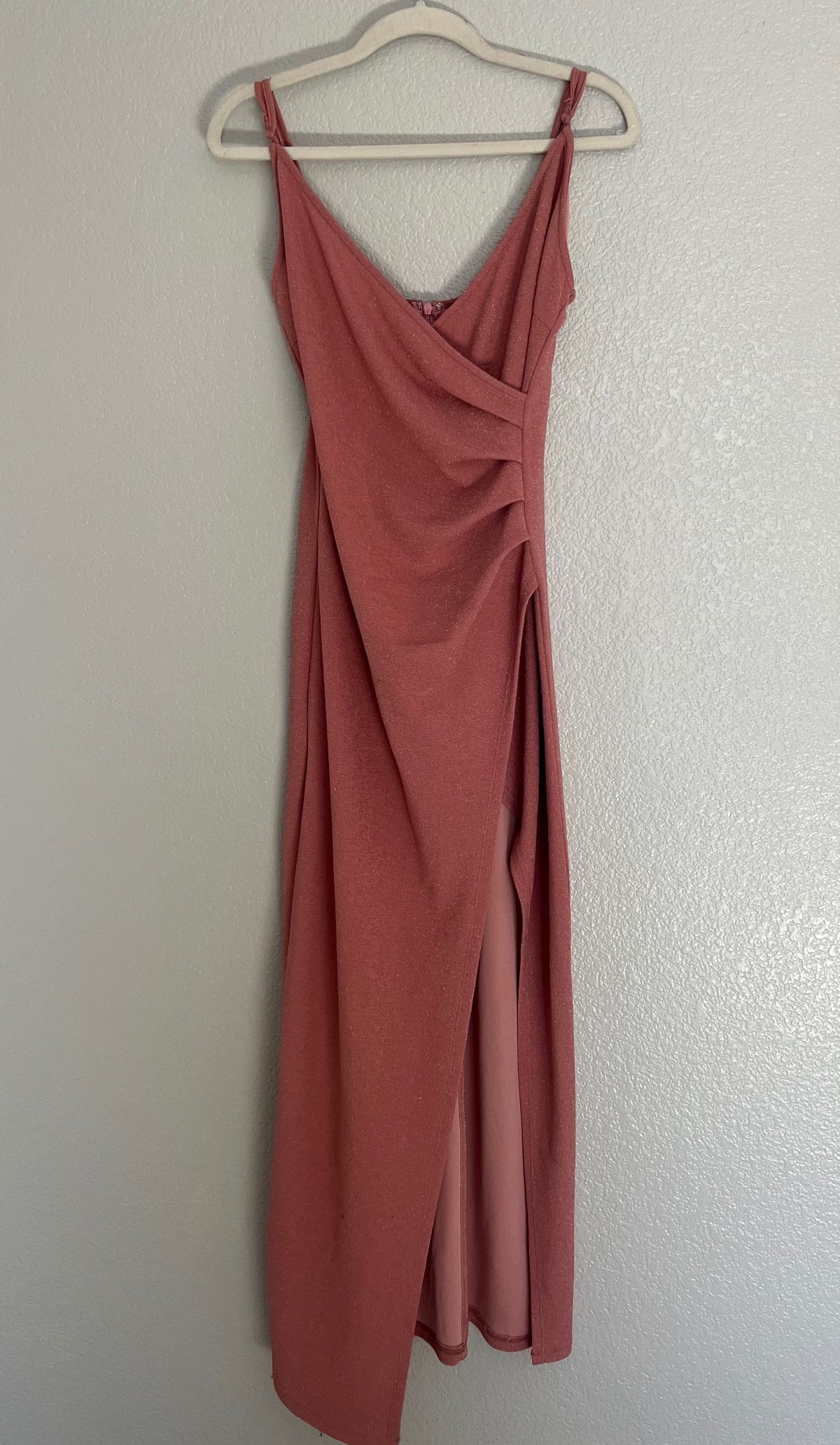 Size S Prom Plunge Coral Side Slit Dress on Queenly