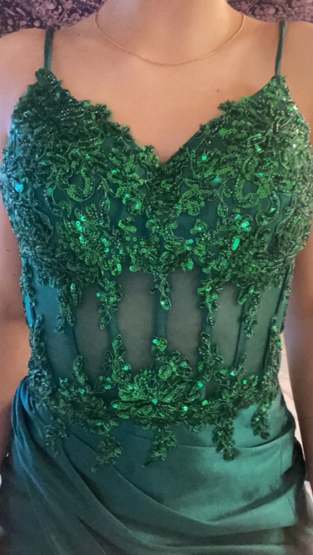 Sherri Hill Size 0 Homecoming Plunge Lace Emerald Green Cocktail Dress on Queenly