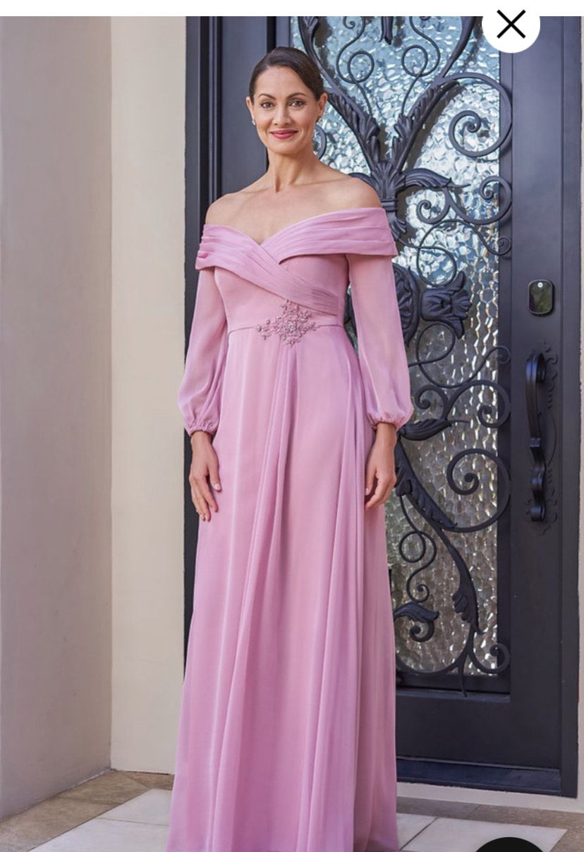 Plus Size 22 Prom Long Sleeve Pink A-line Dress on Queenly