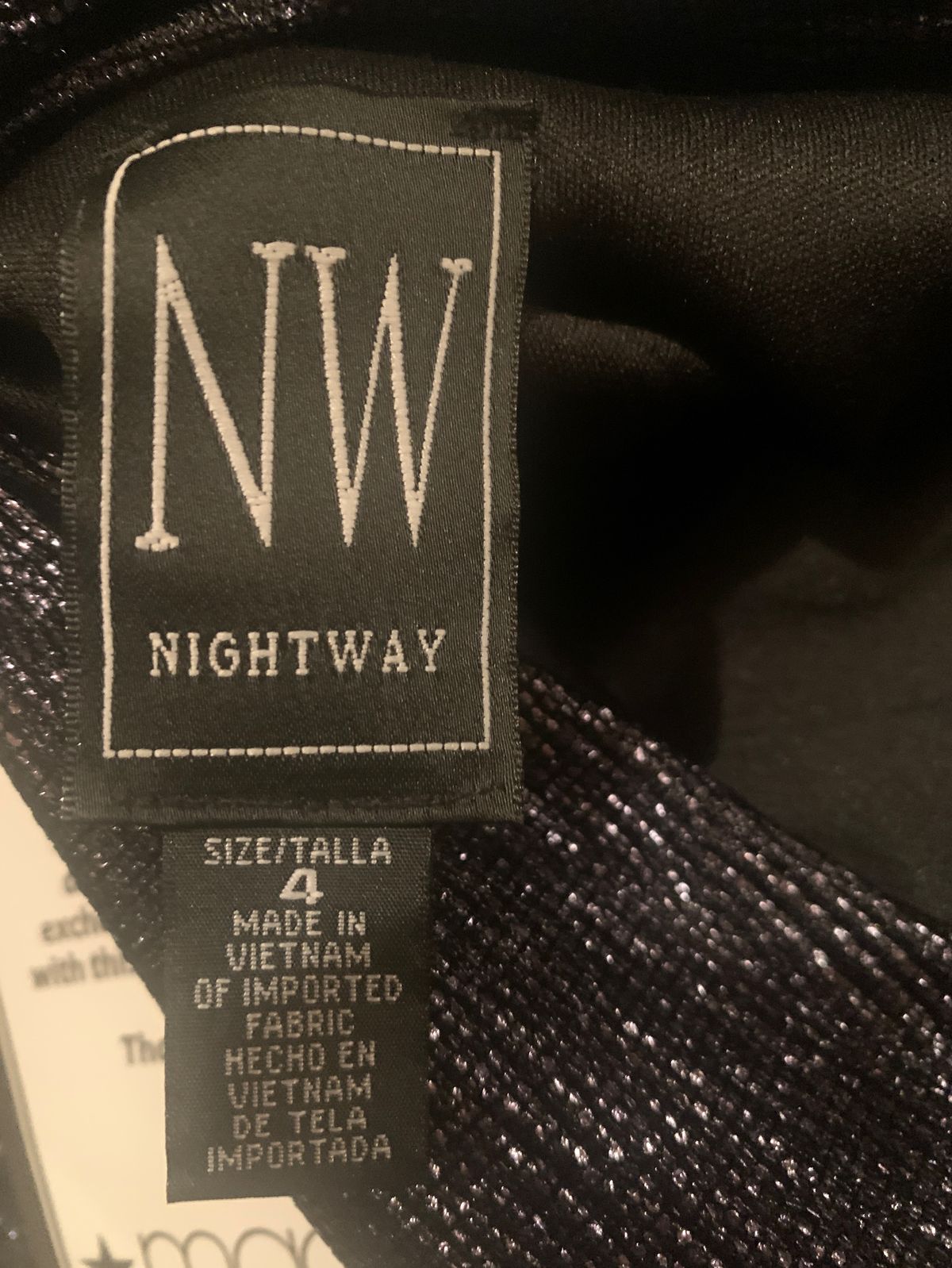 Nightway Size 4 Long Sleeve Navy Blue Cocktail Dress on Queenly