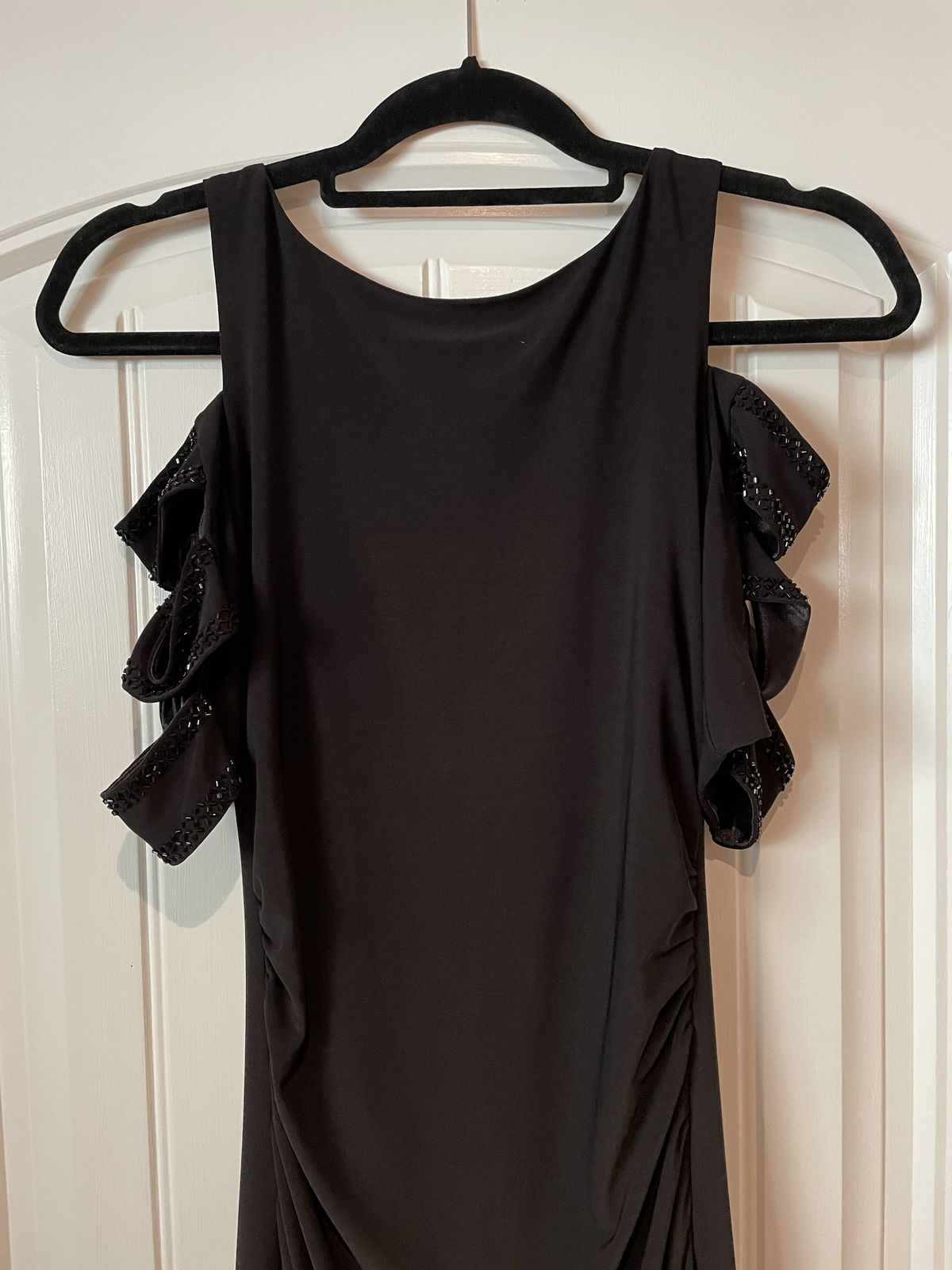 Size 4 Sequined Black Side Slit Dress on Queenly