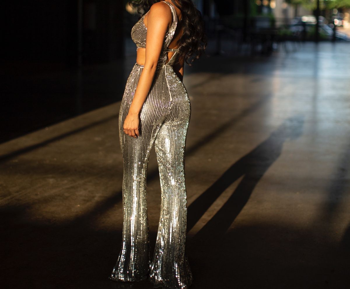 Sherri Hill Size 2 Plunge Silver Formal Jumpsuit on Queenly