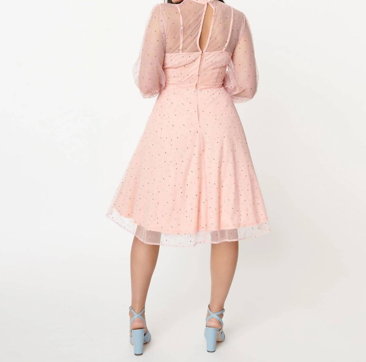 Style 1-671376331-2901 Unique Vintage Size M Pink Cocktail Dress on Queenly