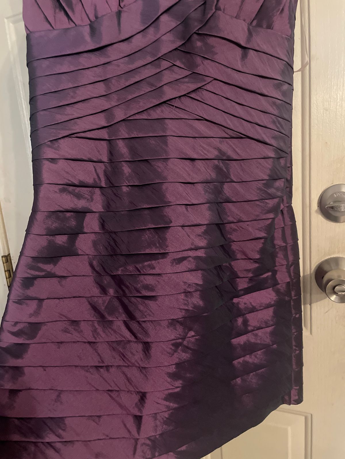 Impression Size 12 Plunge Purple Cocktail Dress on Queenly