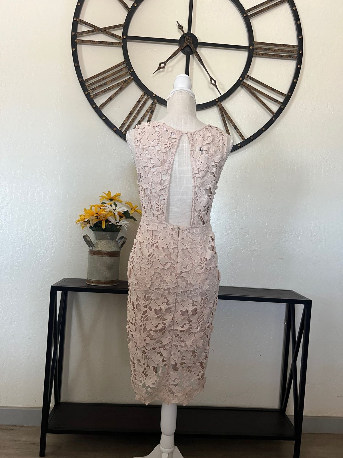 Size S Wedding Guest Nude Cocktail Dress on Queenly