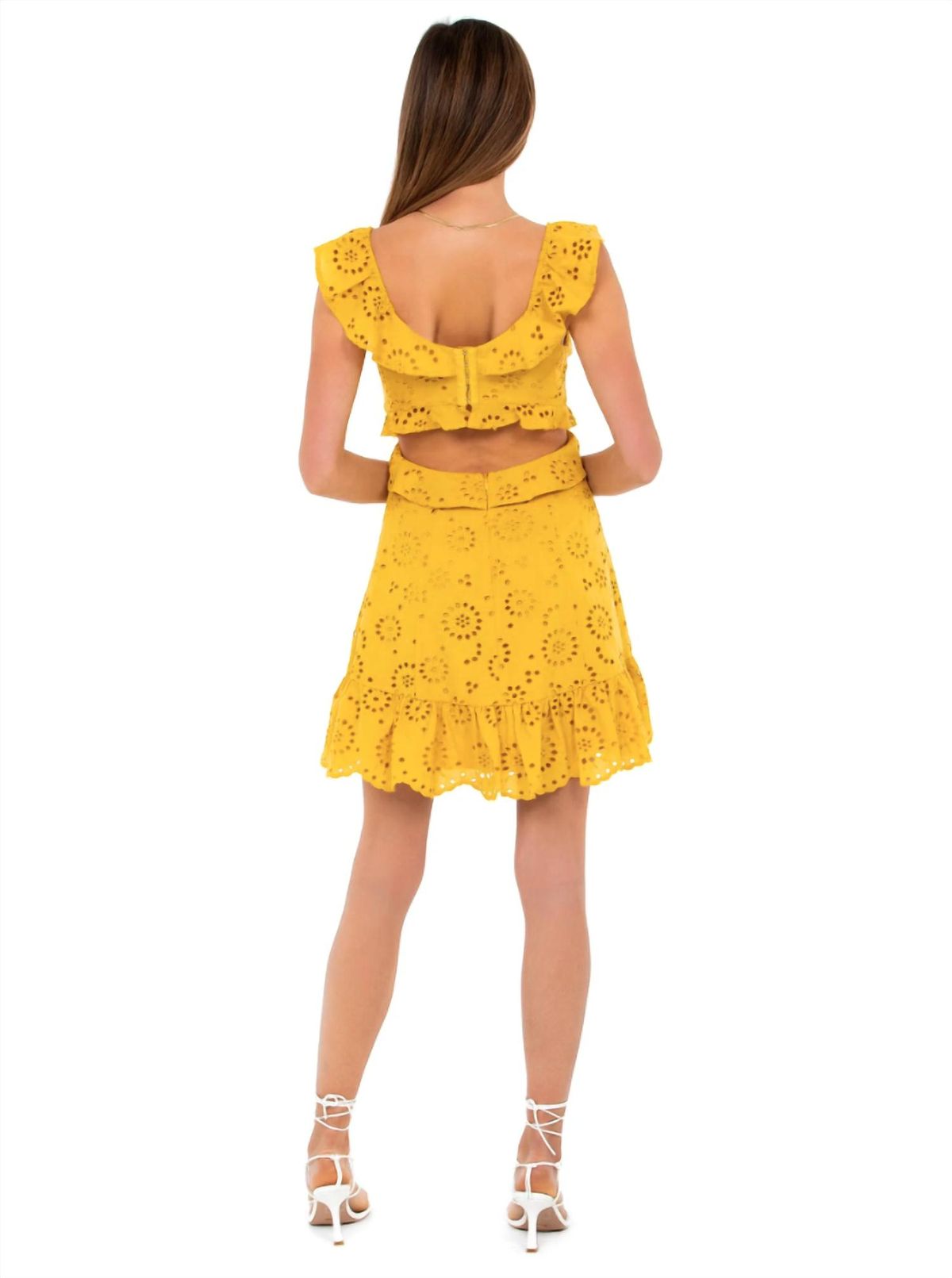 Style 1-737437896-3236 ASTR Size S Yellow Cocktail Dress on Queenly