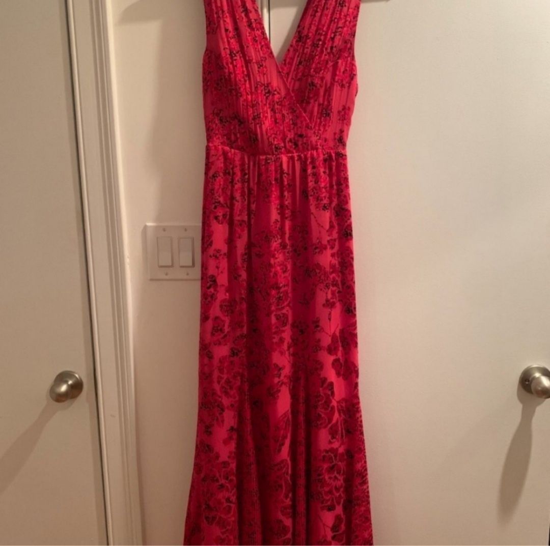 Alice + Olivia Size 4 High Neck Satin Pink Floor Length Maxi on Queenly