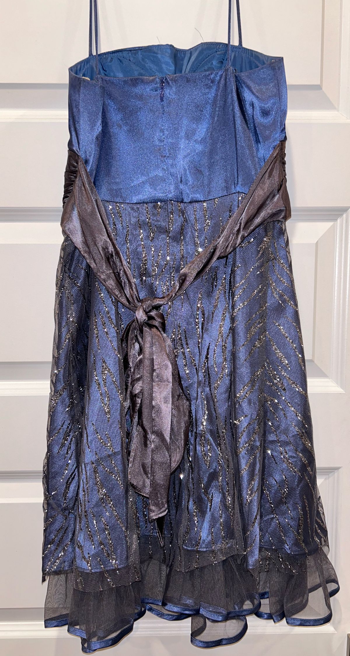 Size 2 Prom Lace Blue A-line Dress on Queenly