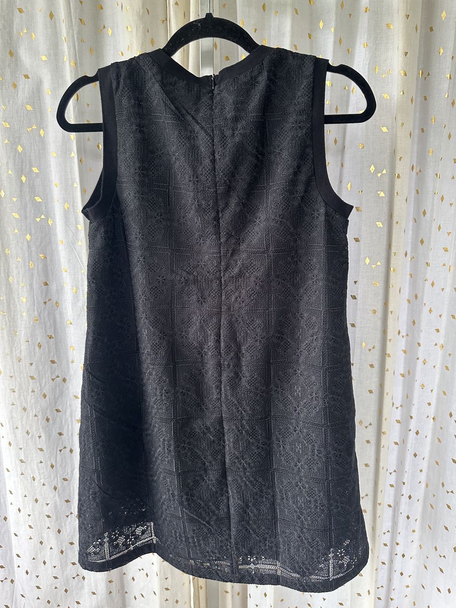 Size S Lace Black Cocktail Dress on Queenly