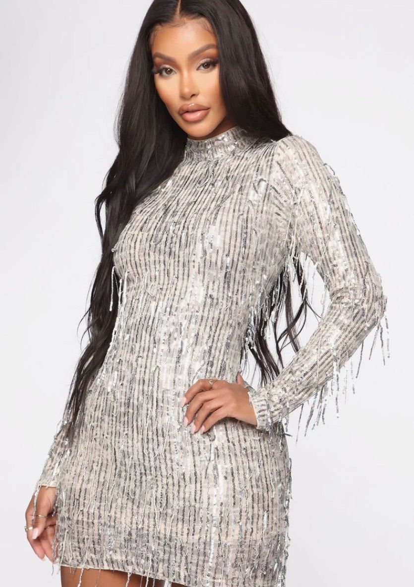 Fashion Nova Size 0 Prom Long Sleeve Silver Cocktail Dress on Queenly