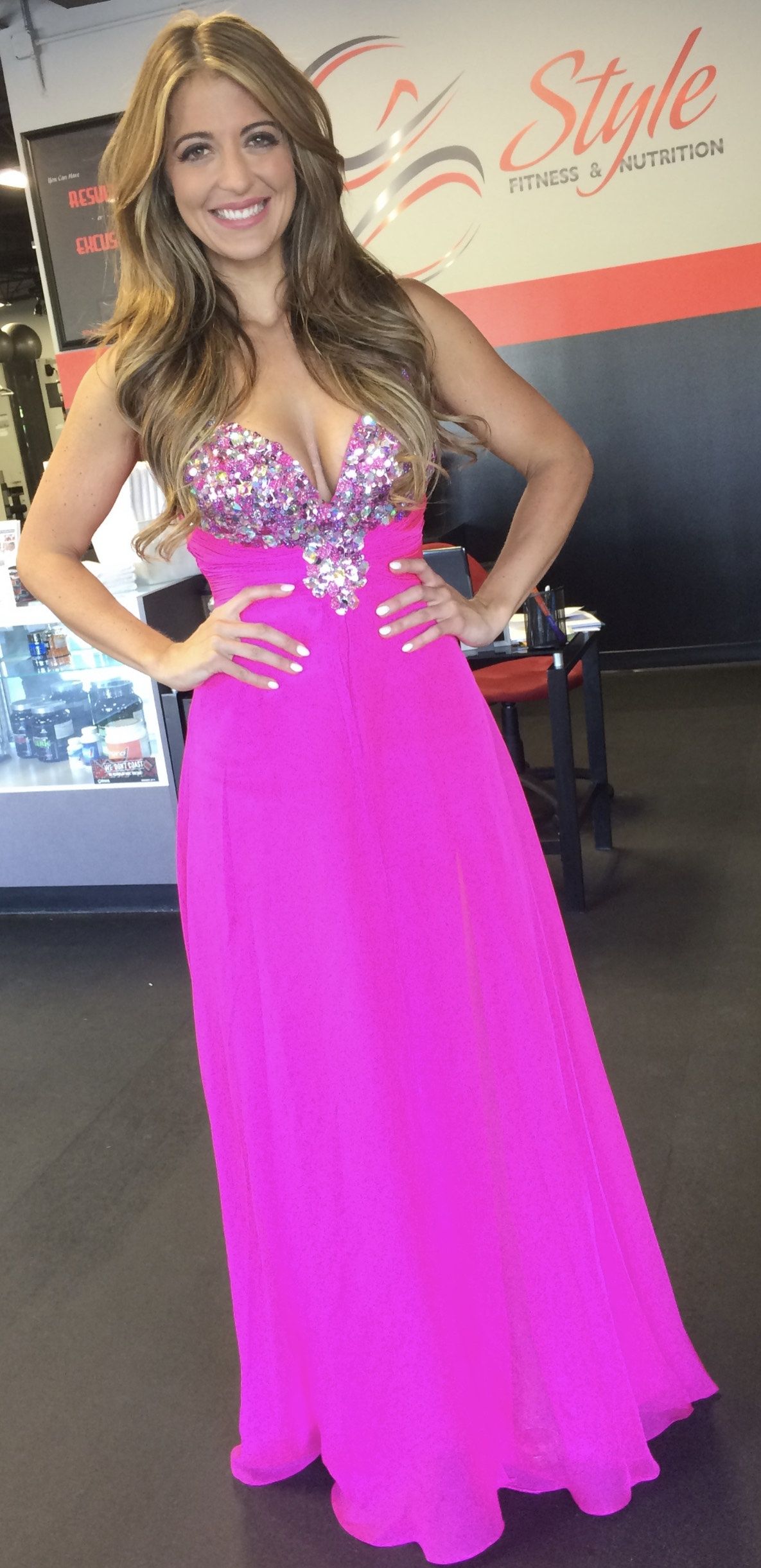 Style 65018A Mac Duggal Size 8 Prom Plunge Pink A-line Dress on Queenly