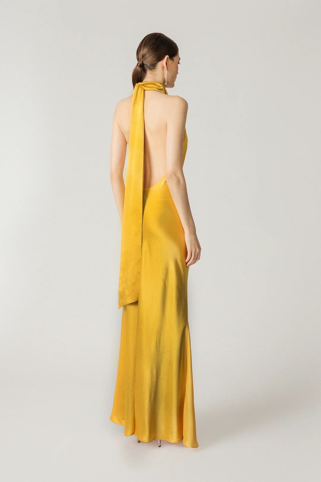 Sau Lee Size 4 Prom High Neck Gold Side Slit Dress on Queenly