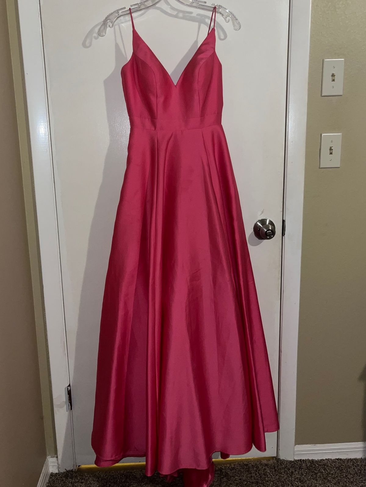Jovani Size 00 Plunge Hot Pink A-line Dress on Queenly