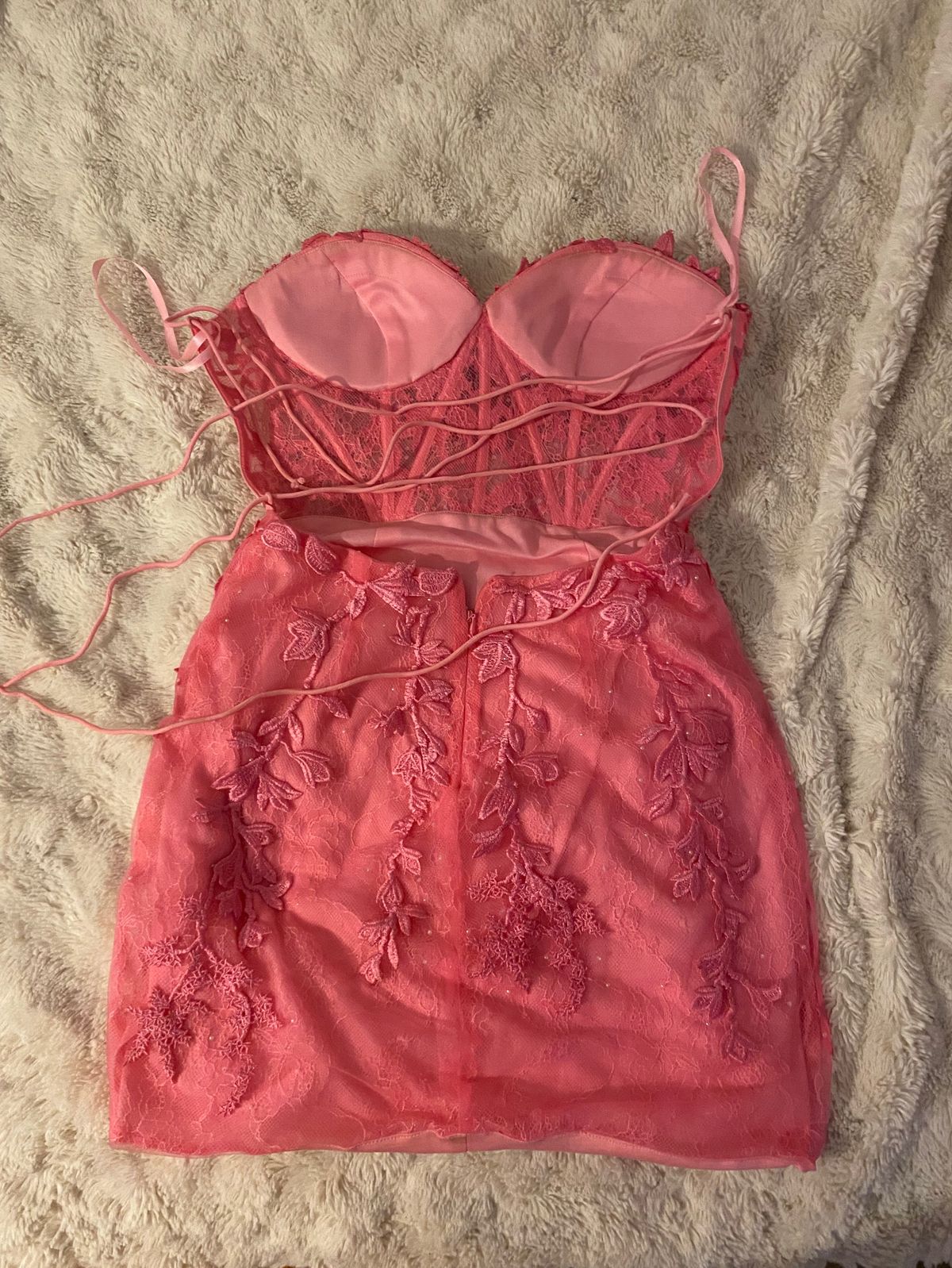 Size 6 Homecoming Strapless Pink Cocktail Dress on Queenly