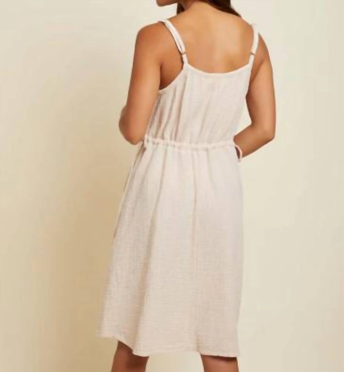 Style 1-2490490672-2901 Nation LTD Size M White Cocktail Dress on Queenly