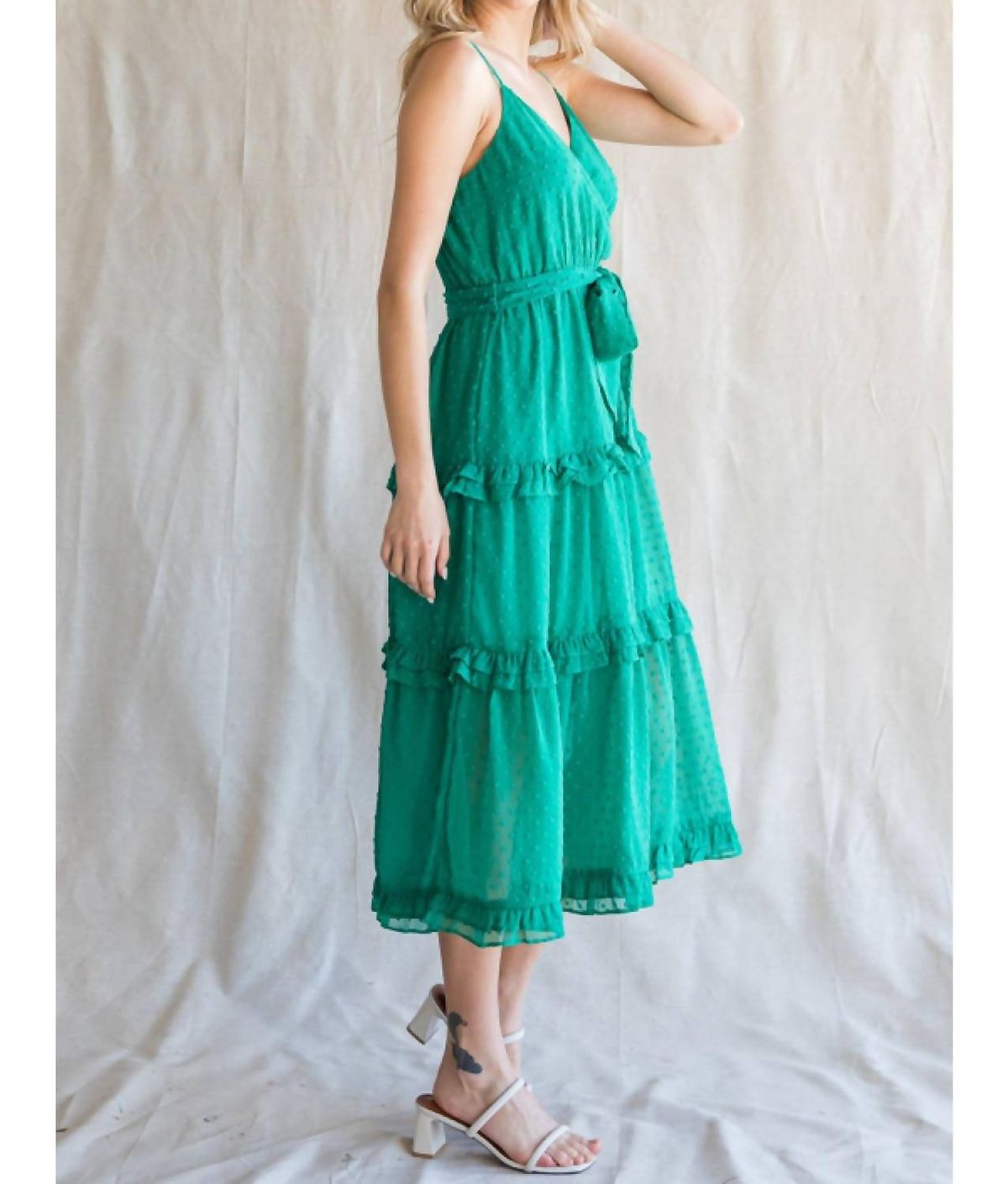 Style 1-4092119378-2791 Jodifl Size L Sheer Emerald Green Cocktail Dress on Queenly