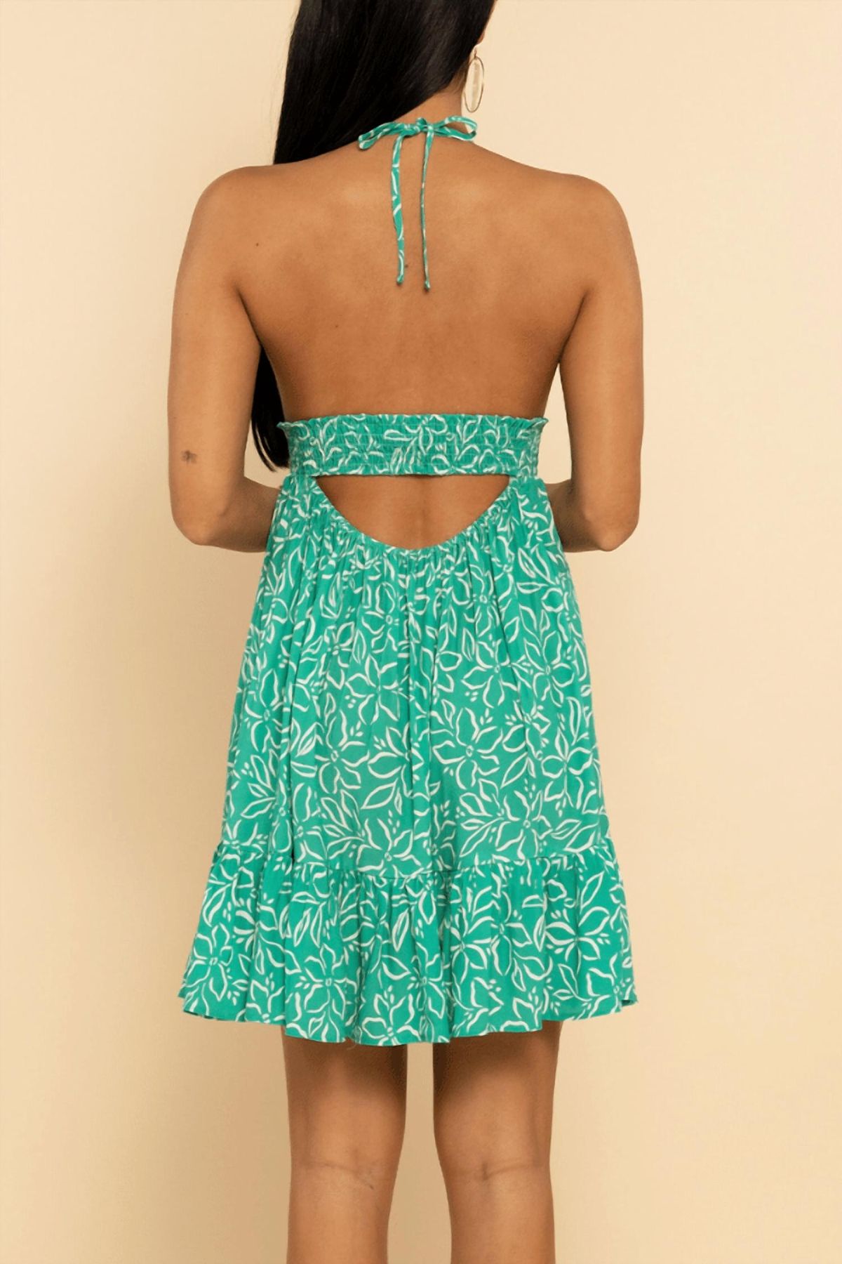 Style 1-680997681-3011 SHORE Size M Halter Green Cocktail Dress on Queenly