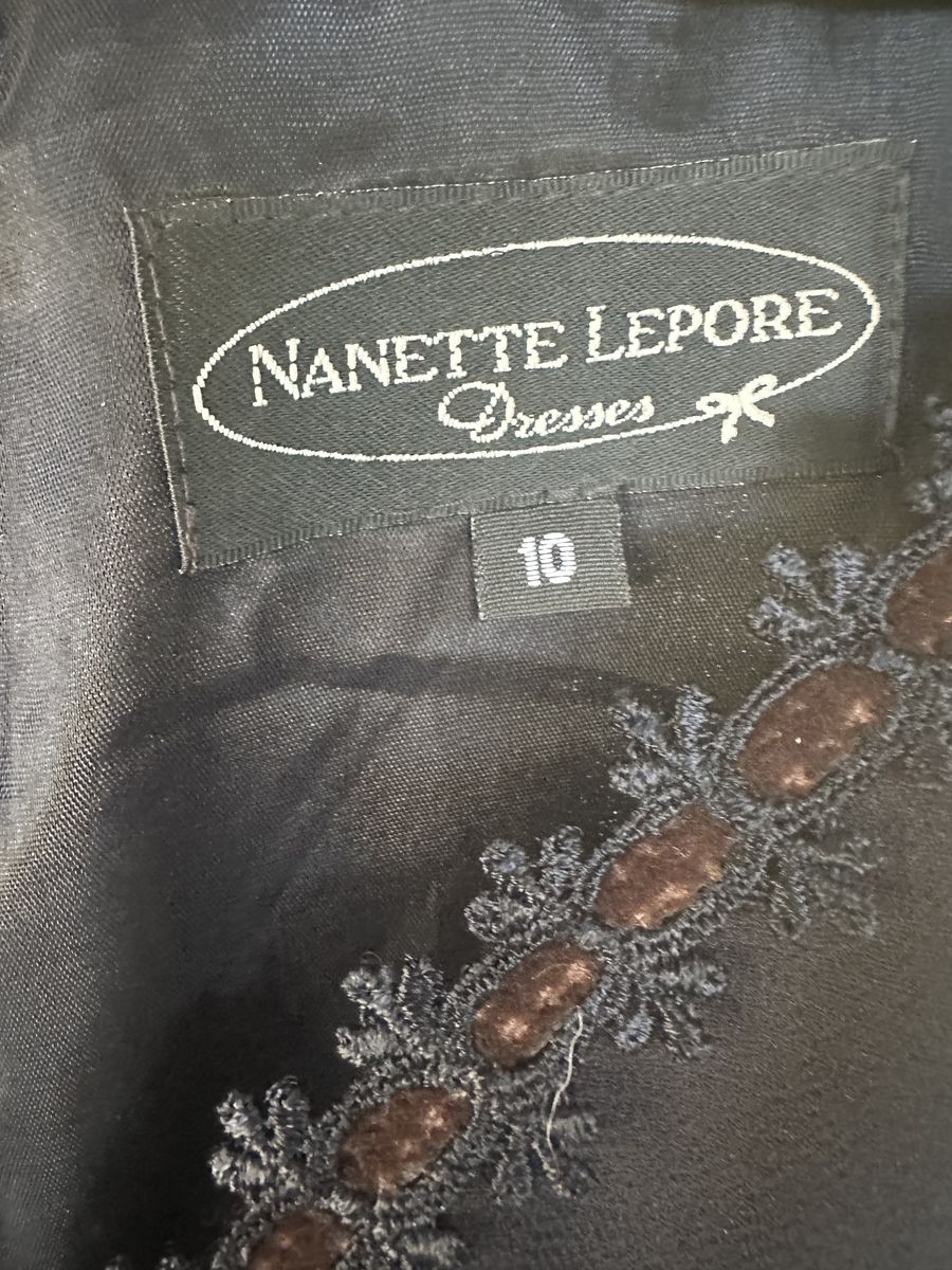Nanette Lepore Size 10 Wedding Guest Plunge Black Cocktail Dress on Queenly