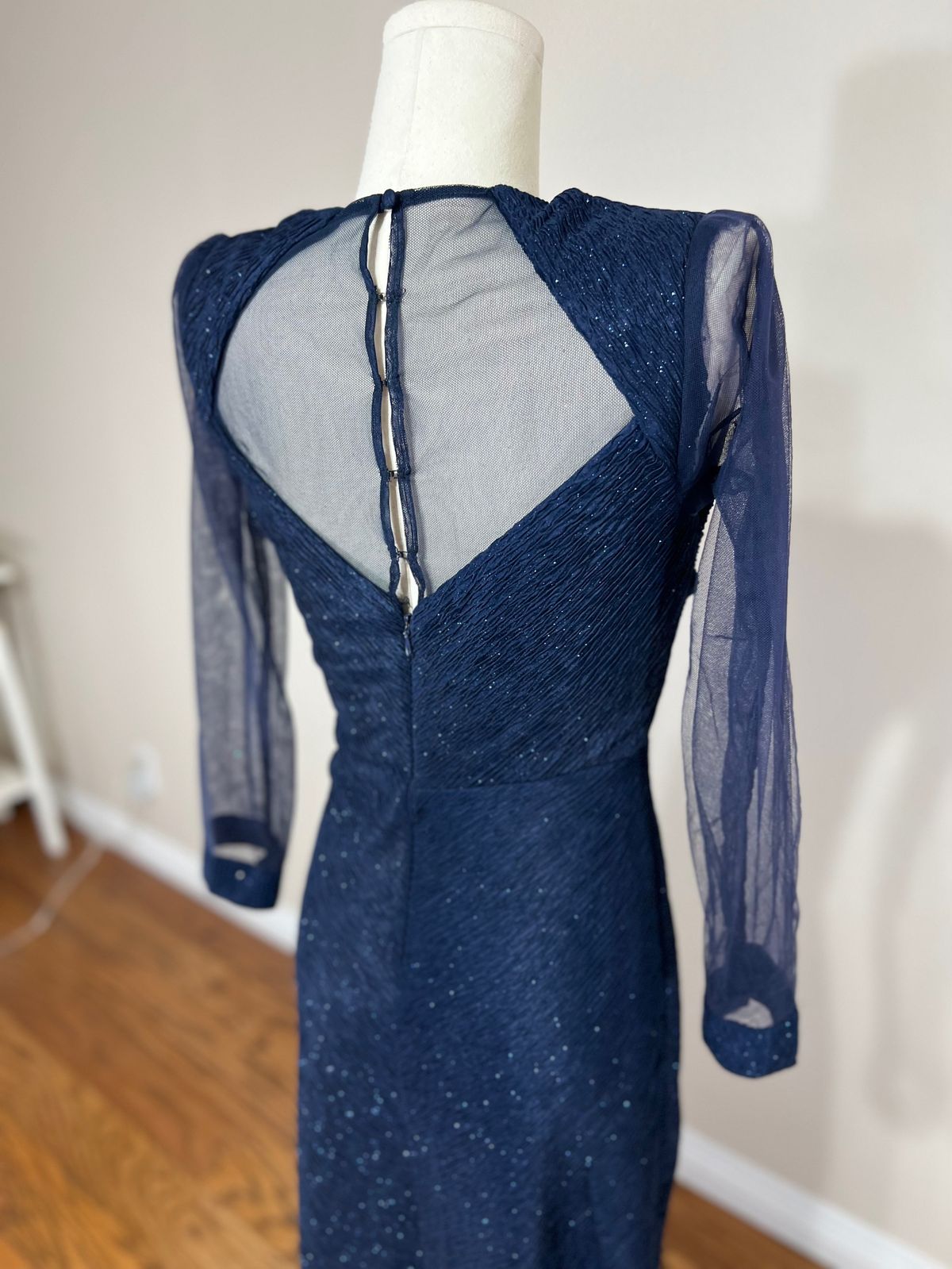 Size M Long Sleeve Blue Side Slit Dress on Queenly