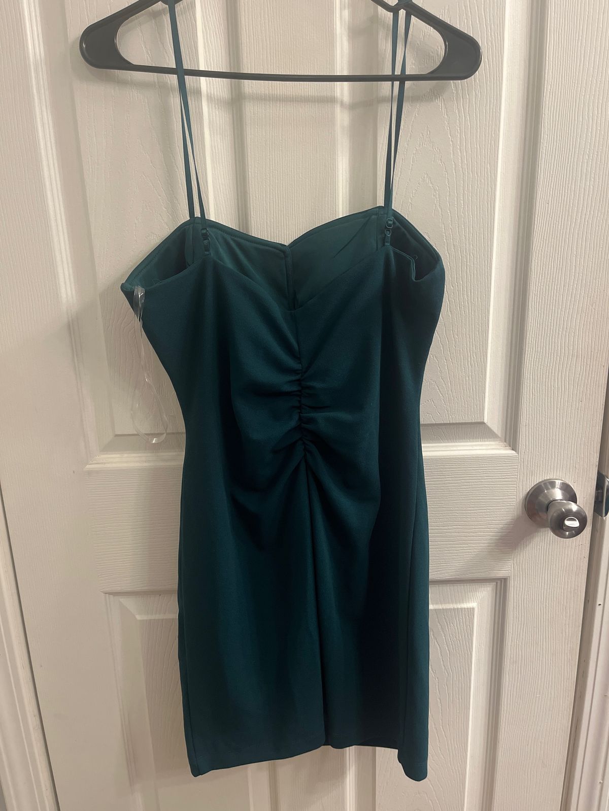Emerald sundae Size XL Homecoming Strapless Emerald Green Cocktail Dress on Queenly