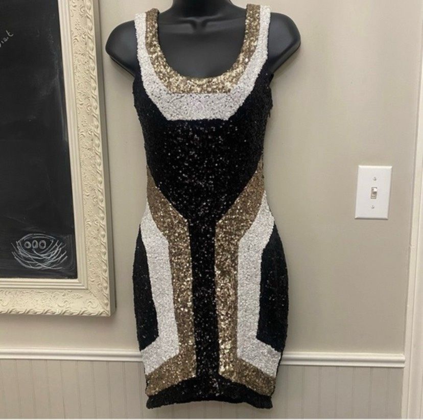 Bebe Size XS Homecoming Black Cocktail Dress on Queenly