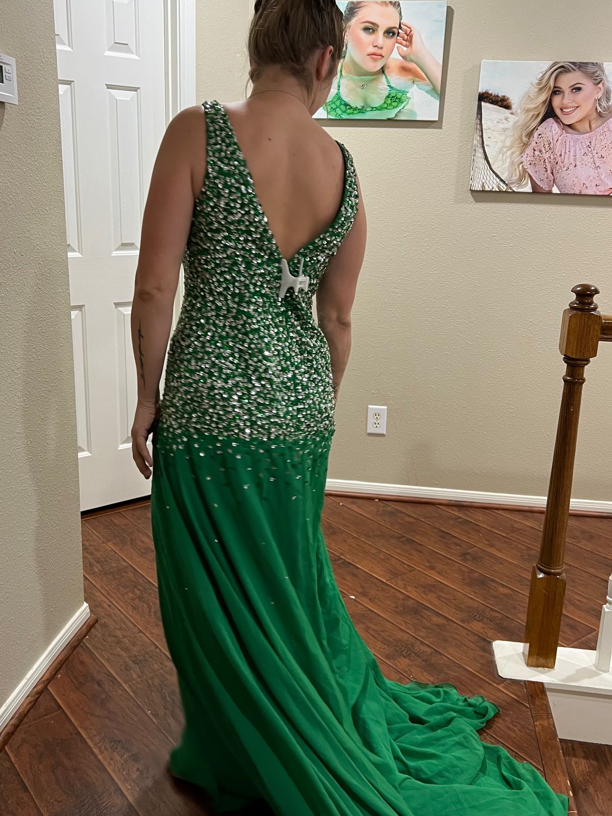 Size 14 Prom Plunge Sequined Green Dress With Train on Queenly