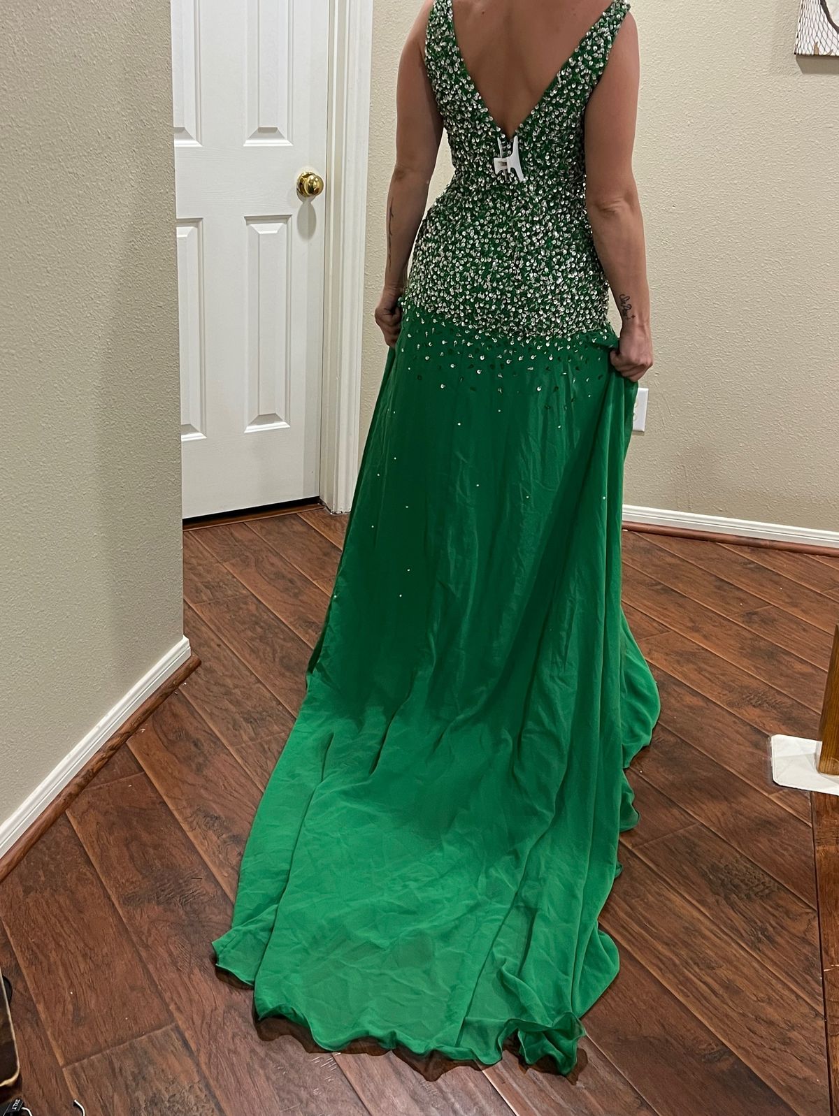 Size 14 Prom Plunge Sequined Green Dress With Train on Queenly