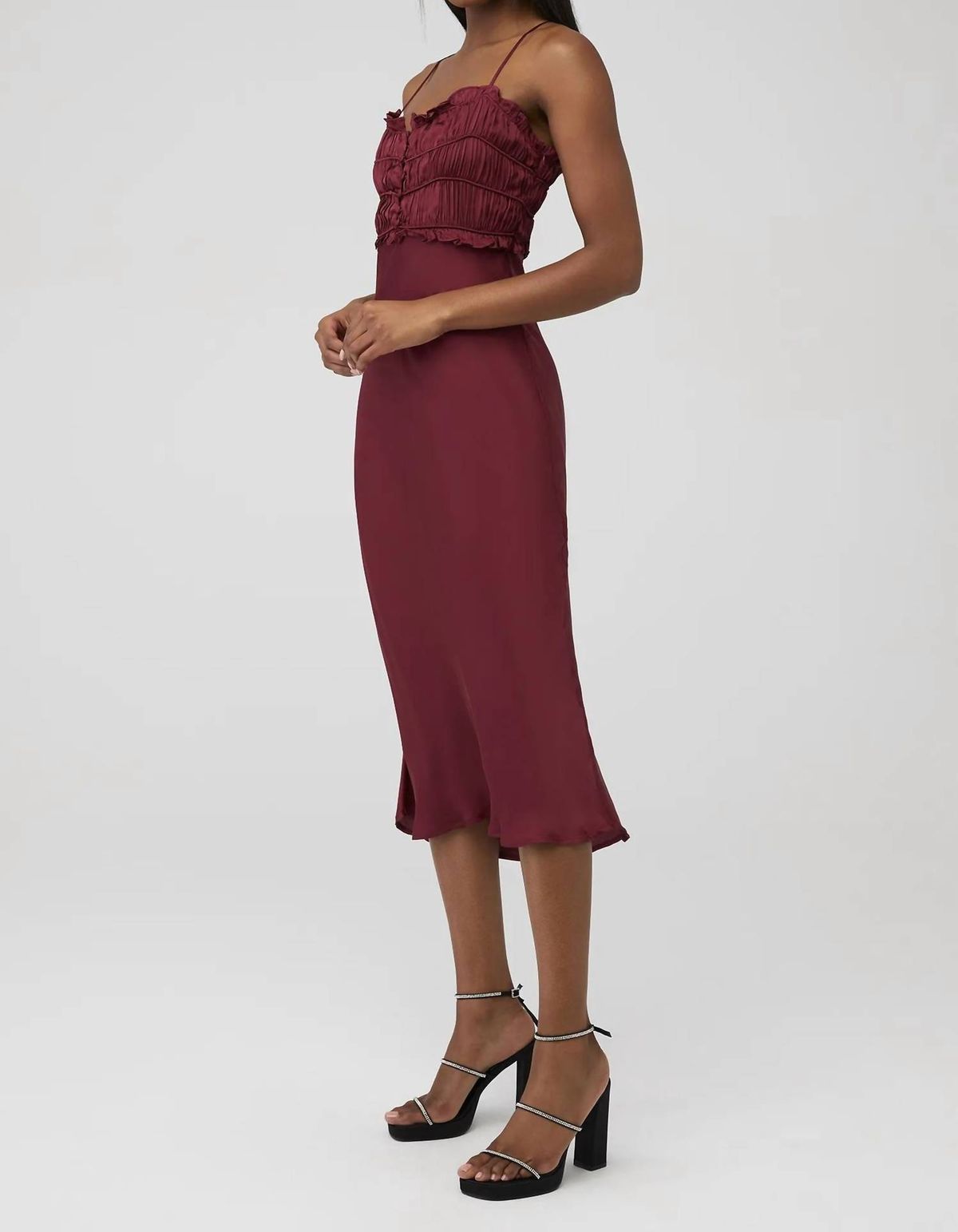 Style 1-2011757907-2901 ASTR Size M Burgundy Red Cocktail Dress on Queenly
