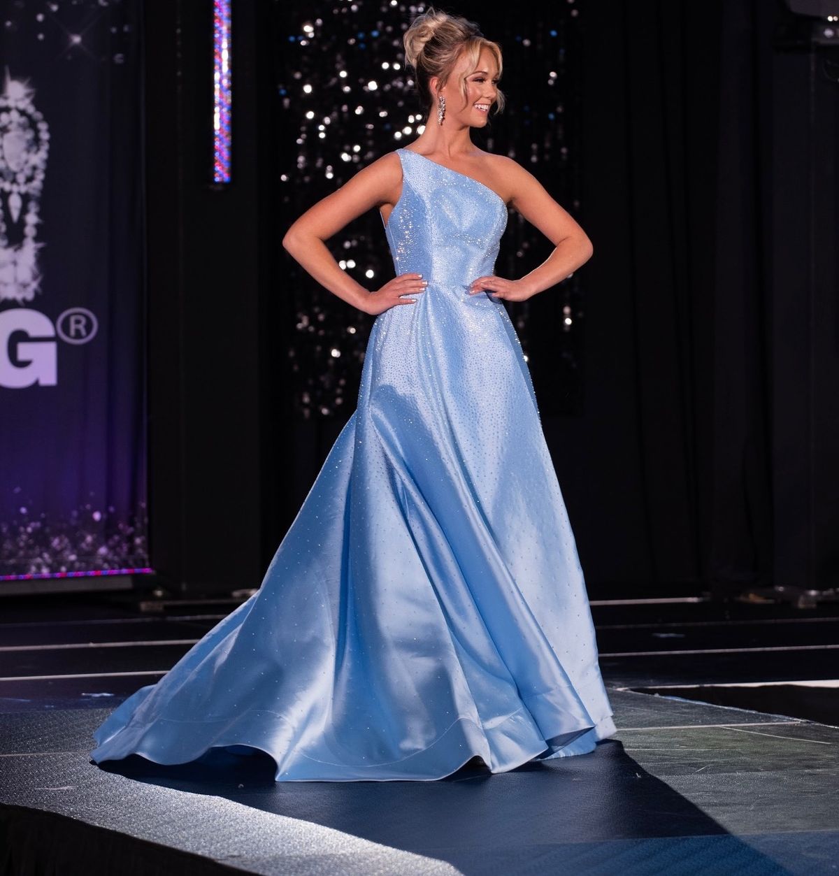 Sherri Hill Size 00 Prom One Shoulder Light Blue Ball Gown on Queenly