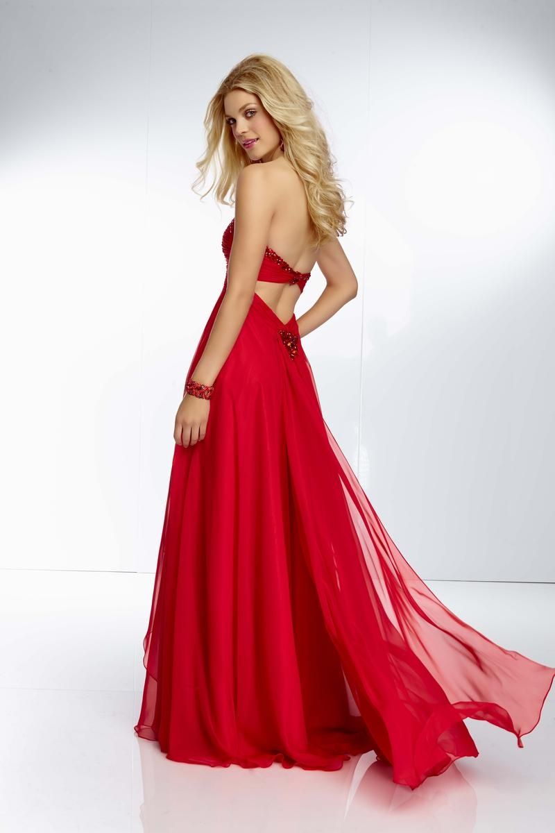 Style 95035 MoriLee Size 4 Red Ball Gown on Queenly