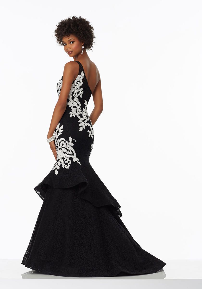 Style 99100 MoriLee Size 4 Prom One Shoulder Lace Black Mermaid Dress on Queenly